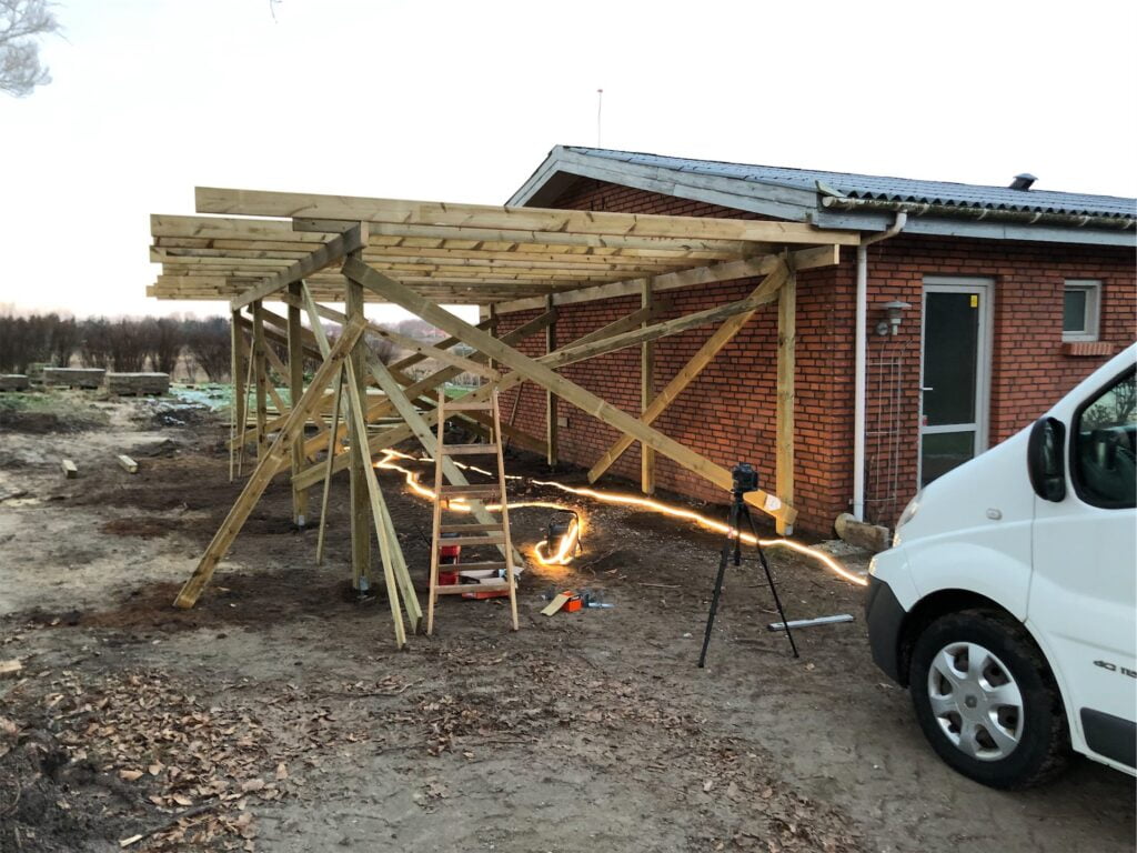 Hvornår skal taget skiftes - S.G.A Montage - image00001 - Hvordan lydisolerer man en skillevæg effektivt?